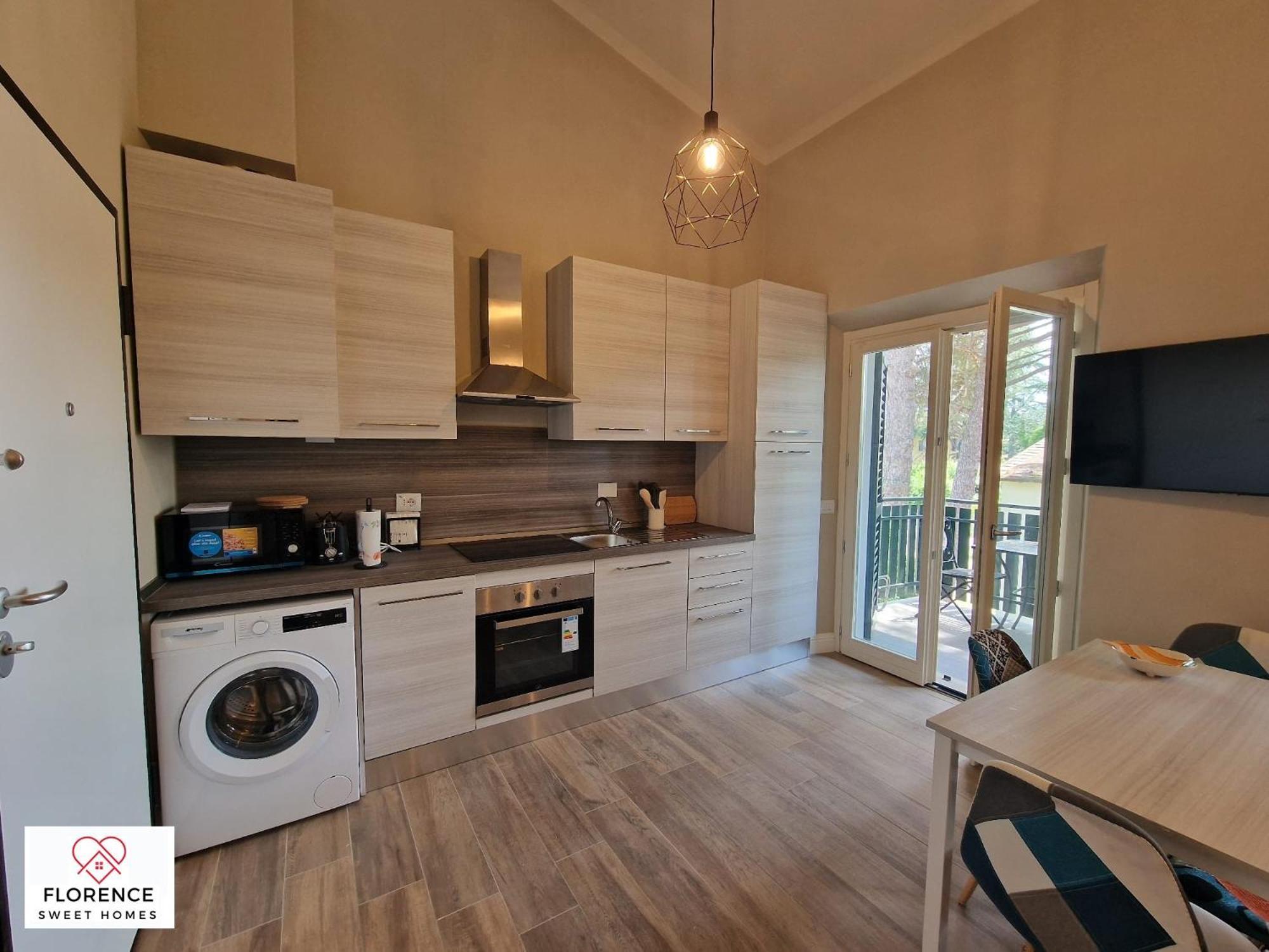 Lella Apartment With Free Parking By Florence Sweet Homes Exterior photo