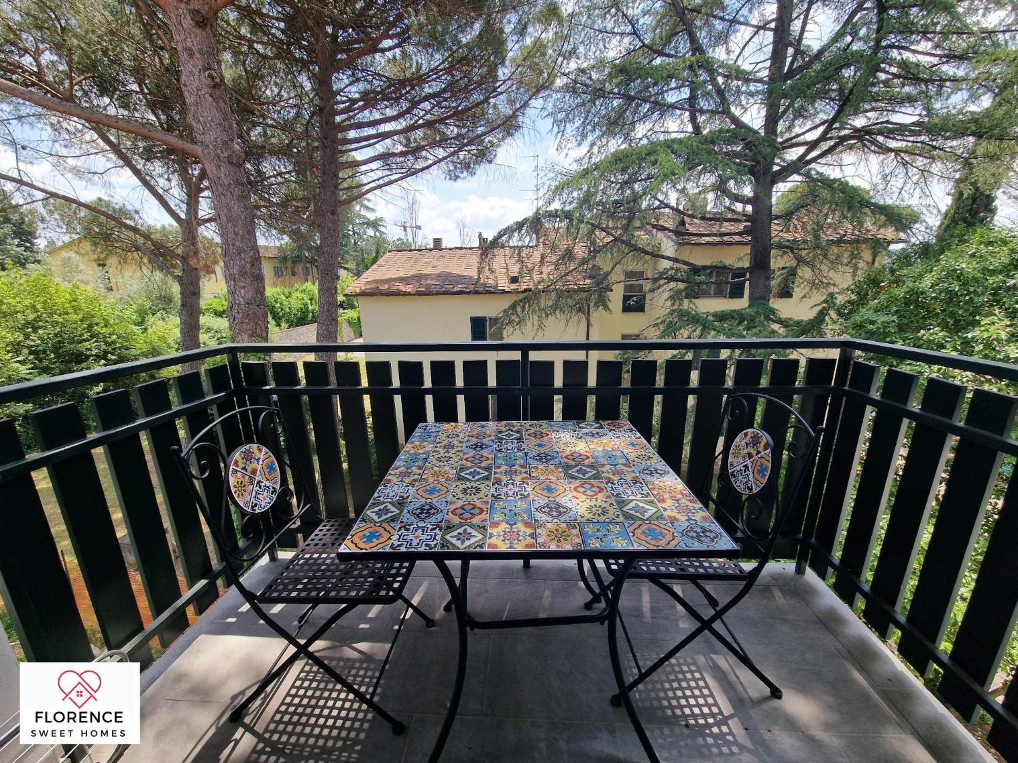 Lella Apartment With Free Parking By Florence Sweet Homes Exterior photo